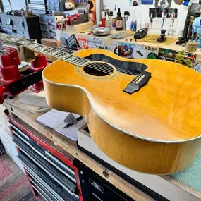 Bild von Reynolds Guitar Repair LLC