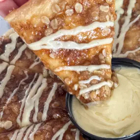 Papa Murphy’s Cinnamon Wheel is a sweet, take-and-bake dessert featuring their signature Original Crust, topped with a rich cinnamon spread