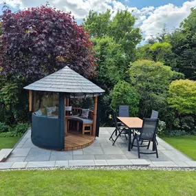 Bild von Ashley Roberts Landscaping & Construction