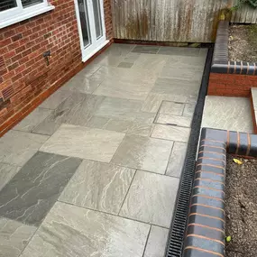 Bild von Ashley Roberts Landscaping & Construction