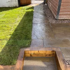 Bild von Ashley Roberts Landscaping & Construction