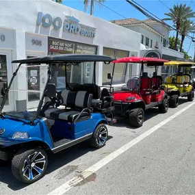 Bild von 100 Pro Boats & Golf Cart Rentals & Club Memberships