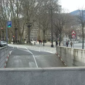 Bild von Parking PARKIA by INDIGO - Arenal en Bilbao. Céntrico