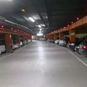 Bild von Parking PARKIA by INDIGO - Arenal en Bilbao. Céntrico