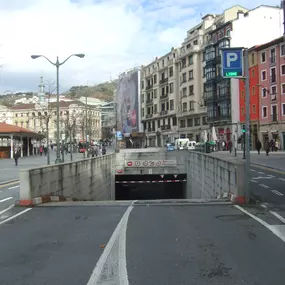 Bild von Parking PARKIA by INDIGO - Arenal en Bilbao. Céntrico