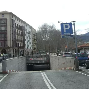 Bild von Parking PARKIA by INDIGO - Arenal en Bilbao. Céntrico