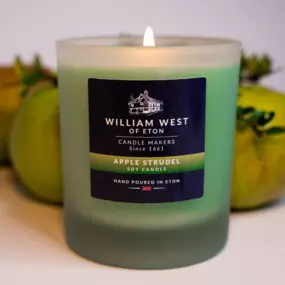 William West Apple Strudel (300g) - soy handmade candle