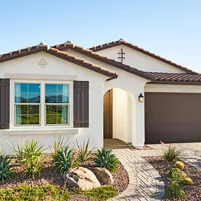 Bild von Seasons at The Lakes at Rancho El Dorado III by Richmond American Homes