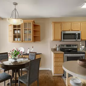 Kitchen and dining area