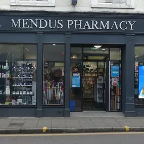 Bild von Mendus Pharmacy, Weight Loss, Vaccination and Travel Clinic