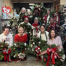 Spread holiday cheer with a beautiful Christmas arrangement from Donato’s Floral! Visit us in Maple Grove or order online today! ????????