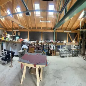 Bild von indesign-Polster-Reparatur Isac Nae