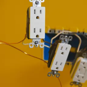 Electrical Outlet Electrician