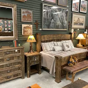 Bild von Cleveland Creek Home Furnishings