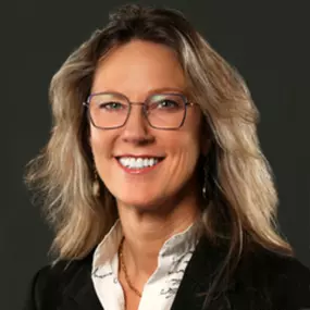 Bild von Edward Jones - Financial Advisor: Crystal Tiffany, AWMA®