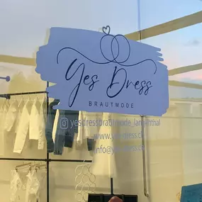 Bild von Yes Dress Brautmode GmbH