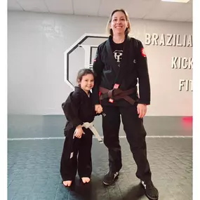 Diana, founder of ProFound Fitness, is a certified trainer and professional fighter with over 15 years of industry experience. With titles in Muay Thai, Boxing, and MMA, she brings unmatched expertise, mentoring skills, and a compassionate approach to training students of all ages and abilities.