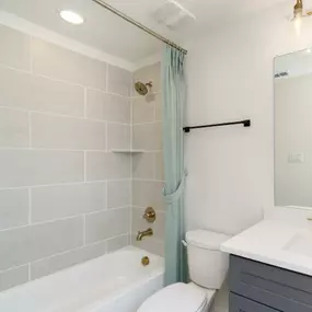 Bild von UnionMain Homes - Walden Pond 50's
