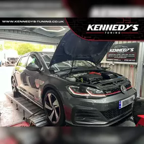 Bild von Kennedy's Tuning