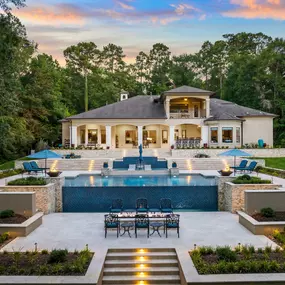 Bild von J. Bradley Custom Pools