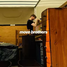 Bild von Move Brothers