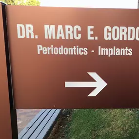 Progressive Periodontics and Implant Dentistry, led by Dr. Marc Gordon, offers periodontal and dental implant care in Monmouth County. Voted a Top NJ Periodontist for over a decade, Dr. Gordon uses advanced technologies like CBCT imaging, laser therapy, sedation, and regenerative procedures to deliver precise, high-quality care. 
Working with your dental providers we ensure seamless care—no referral is needed. Whether you need a second opinion, or flexible financing, we’re here to help.