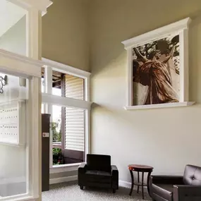 Beautiful lobby with high ceilings