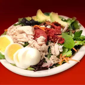 Salad goals achieved! Our famous Cobb Salad comes loaded with grilled chicken, fresh avocado, bacon, hard boiled eggs, tomatoes, and gorgonzola cheese crumbles. Healthy never tasted so good! Order online for pickup or delivery: https://flancers.com #HealthyEats #FreshSalads