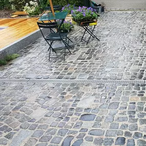 Bild von Kiefer & Kiefer GmbH Steinmetz Meisterbetrieb Garten- & Landschaftsbau Werkstatt in Haar / Ausstellungsfläche Haar und Zorneding