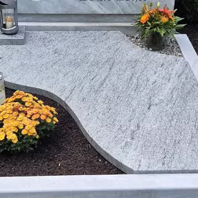 Bild von Kiefer & Kiefer GmbH Steinmetz Meisterbetrieb Garten- & Landschaftsbau Werkstatt in Haar / Ausstellungsfläche Haar und Zorneding