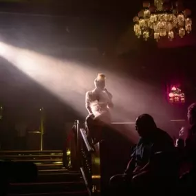 Affordable tickets, cheeky cocktails, and a vibe straight out of 1971. Welcome to Mavericks, your new favorite Las Vegas show!