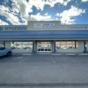 Exterior view of Hyundai of Yakima, a Hyundai dealer in Yakima, Washington