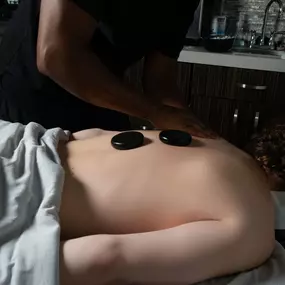 Top Hot Stone Massage For Deep Tissue Massage and Relaxing Massage in Knoxville, TN