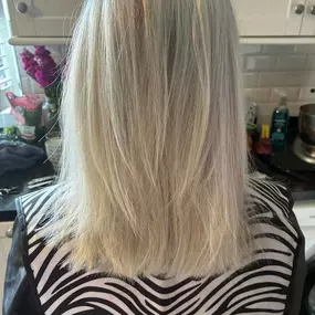 Bild von Hair by Hollie-Ann