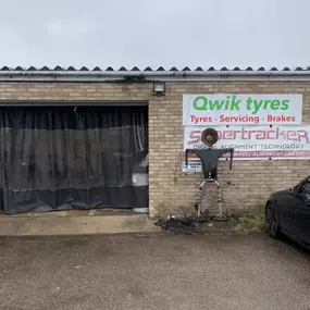 Bild von Qwik Tyres Stevenage Ltd