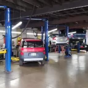 Let our professionals assist you in all of your automotive needs. You can trust Diehl Auto Repair in Lisle, Downers Grove and Addison, IL, a locally-owned company, to quickly and efficiently solve your auto problems without compromising on quality. Our team is reliable and guarantee all of our services for up to 2 years 24k miles. We will get you back on the road in no time. Get high-quality services at competitive rates.