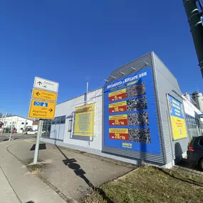 Der neue Discount Baumarkt BAUAKTIV in Memmingen mit Kleineisen zu Kilopreisen.