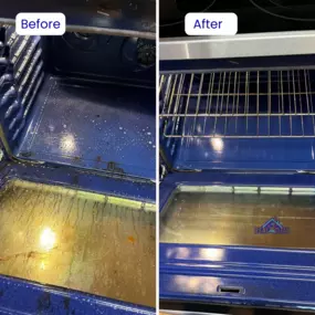 Real Clean’s house cleaning service worked wonders on this kitchen oven! Check out the impressive before-and-after results and see how we can bring the shine back to your home.