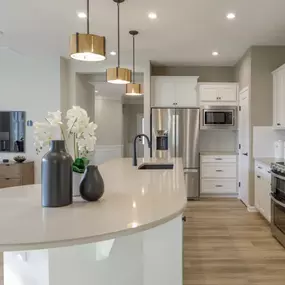 Large Central Kitchen Island