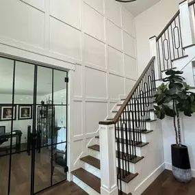 Hallway Flooring and Finishing