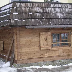 Antiktischlerei Tkalec, Oberhofen am Irrsee