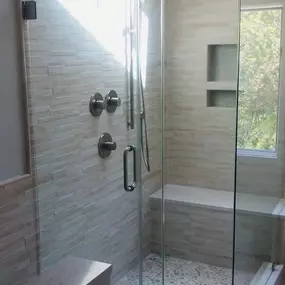 Glass Bath Enclosure