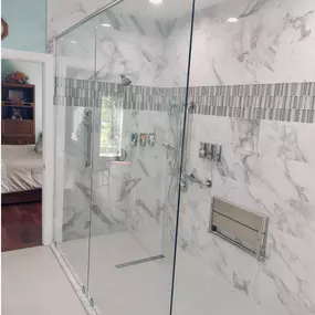 Glass Bath Enclosure