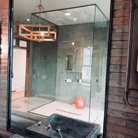 Glass Bath Enclosure