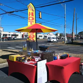 Bild von The Scalded Dawg Hot Dogs and Catering