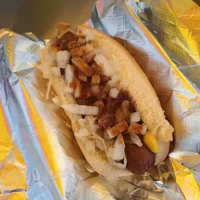 Bild von The Scalded Dawg Hot Dogs and Catering