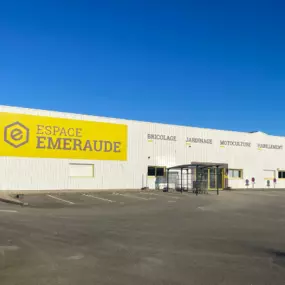 Magasin de bricolage Espace Emeraude