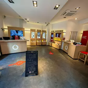 Bild von Vodafone Store | Via Montello Bisceglie