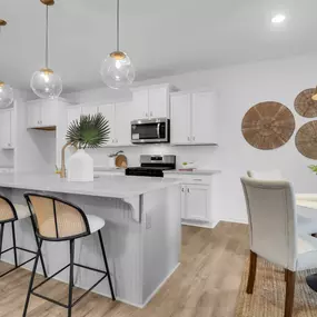 Bild von Lowcountry Staging Specialists