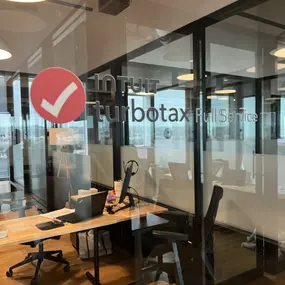 Bild von TurboTax Full Service Tulsa